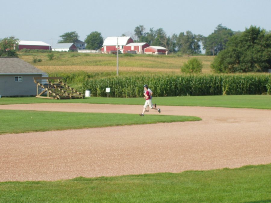 MLB Field of Dreams Game